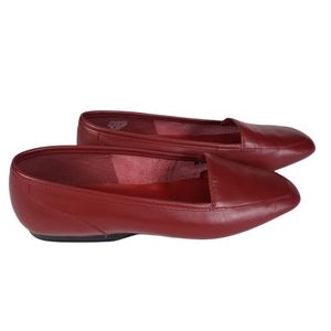 Capezio Jenny Red Leather Loafers Sz 7M Square Toe Made in Brazil Classic Flats